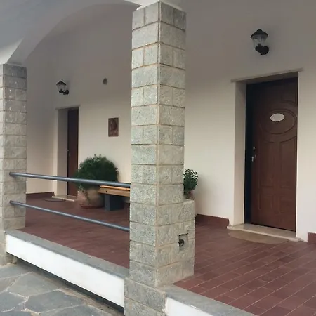 Maison Blanche Apartamento *