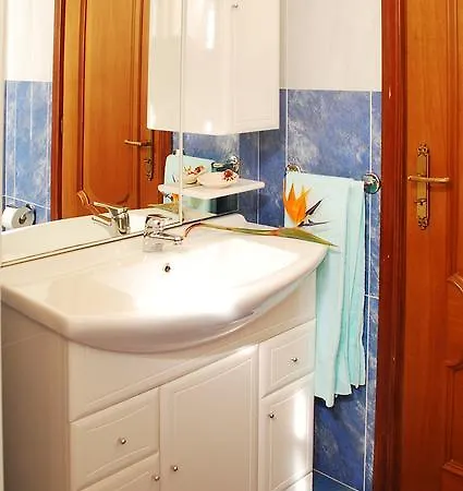 Maison Blanche Apartamento *